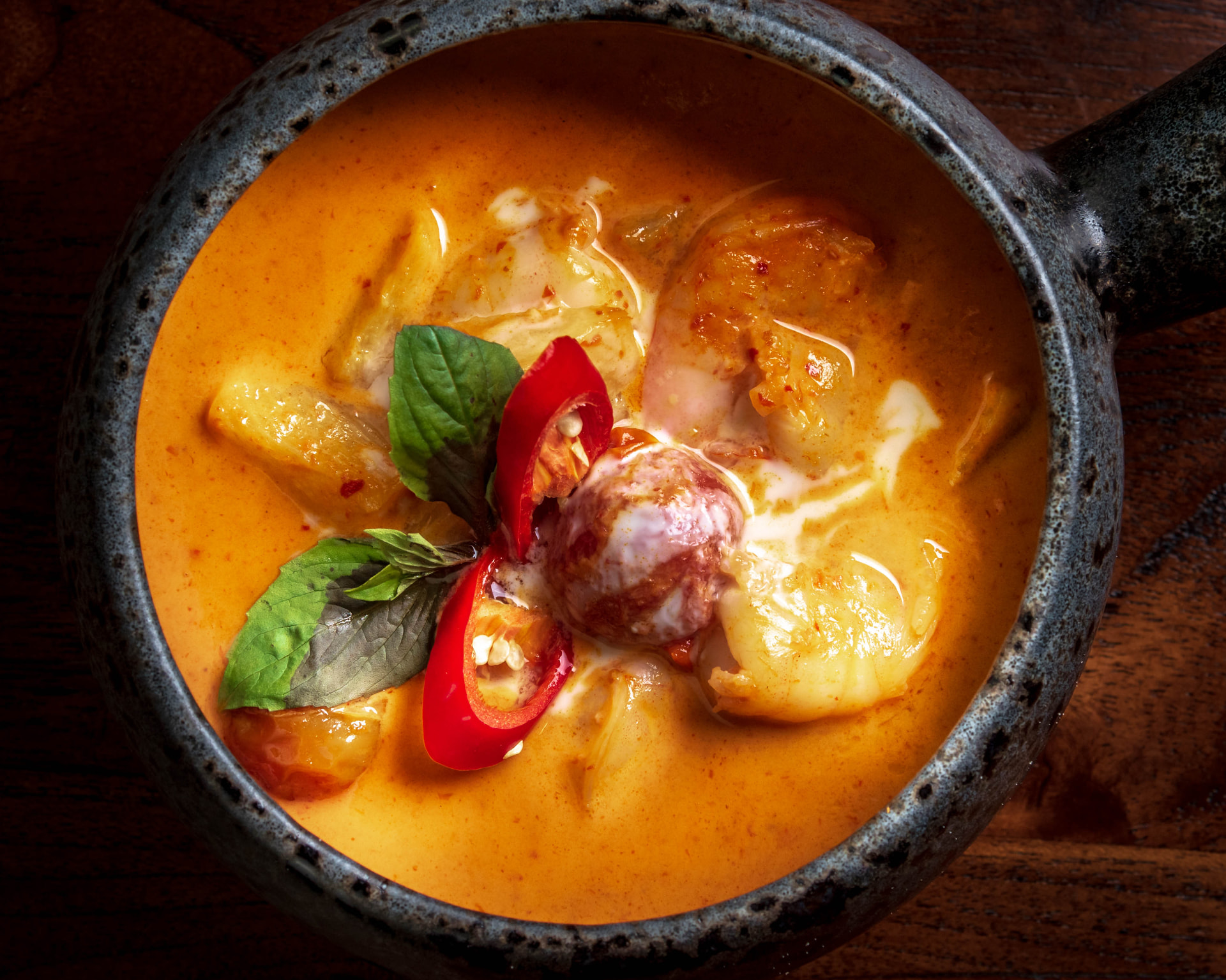 Red Chicken Curry · แกงแดงไก่