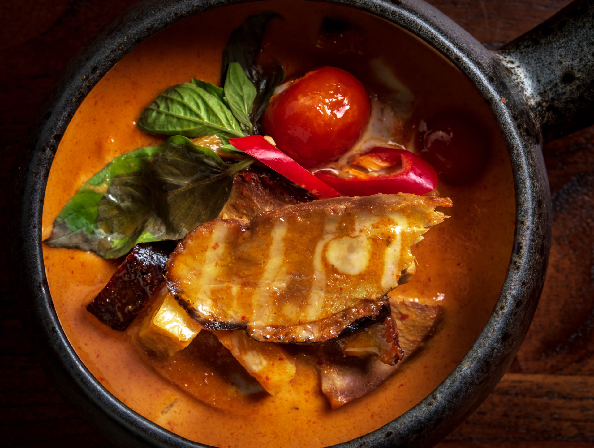 Red Duck Curry · แกงแดงเป็ด